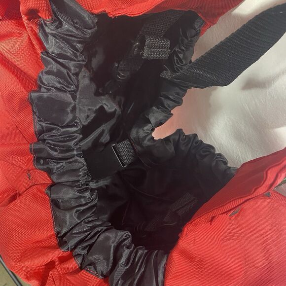 NWT OUTWARD HOUND Adjustable Sling Pet Carrier Crossbody Small Animal Red - Picture 4 of 12